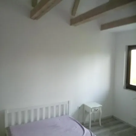 Kutny -chateau Schaal וילה Hegyhatsal