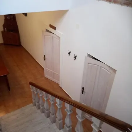 Kutny -chateau Schaal Villa *