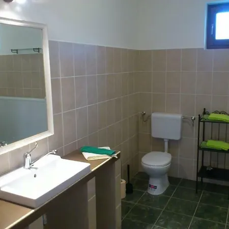 וילה Kutny -chateau Schaal Hegyhatsal