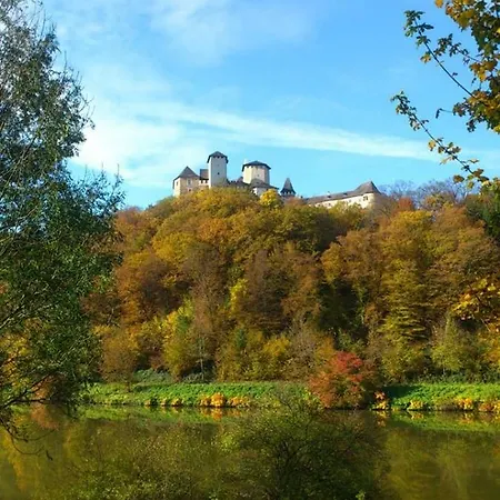 Kutny -chateau Schaal Villa